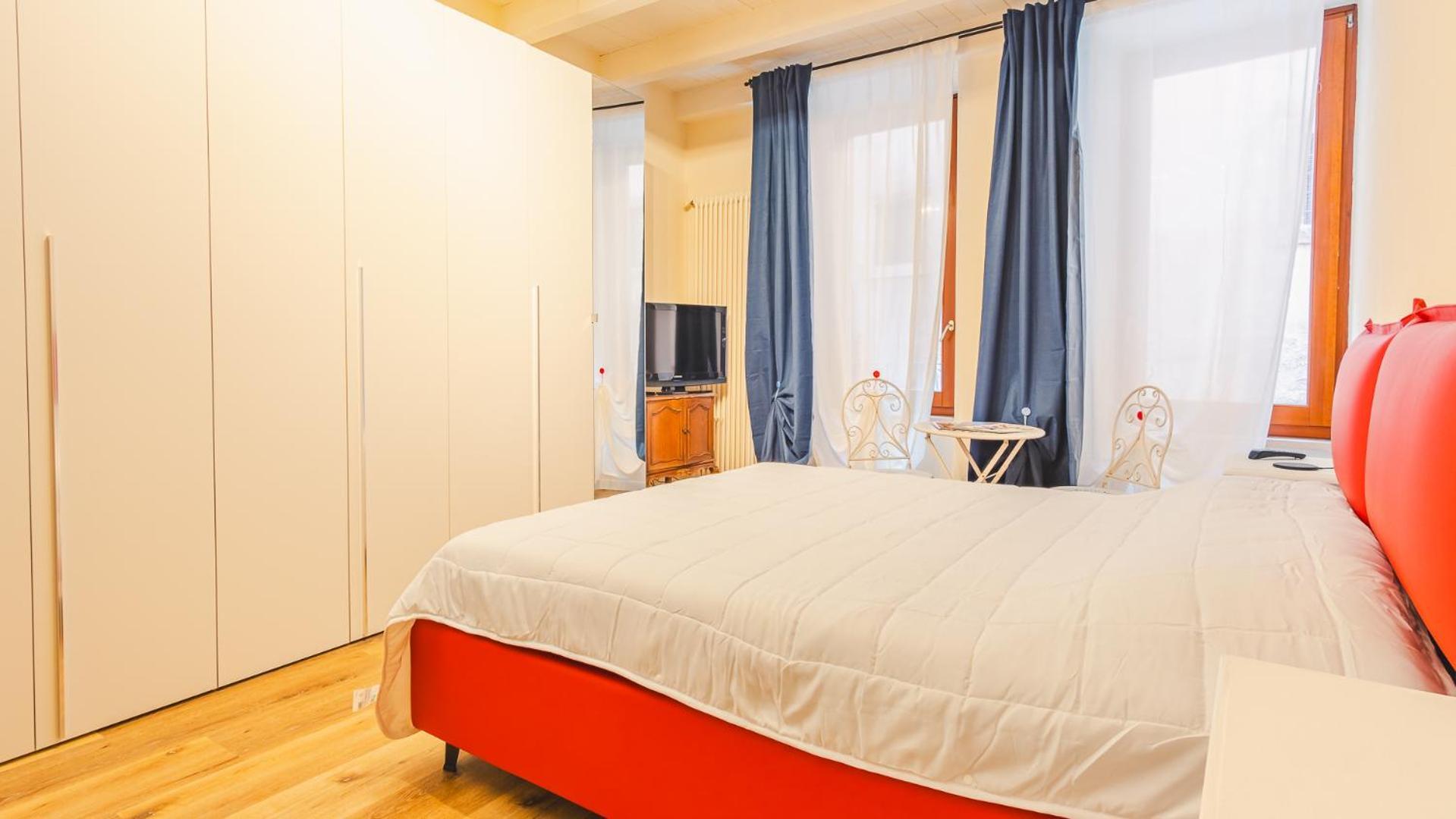 Domus Le Mura - Italian Homing Apartment Verona